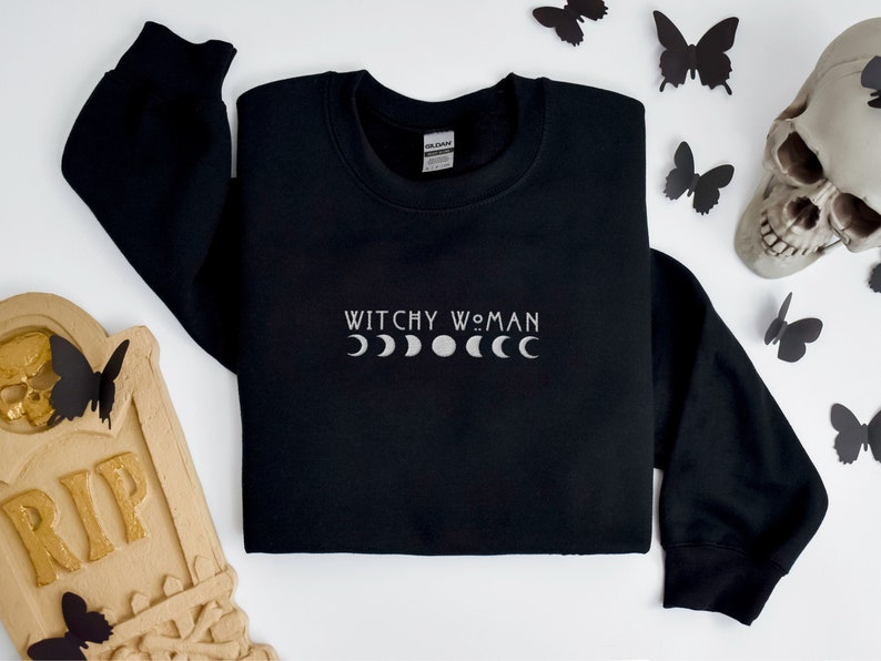 Witchy Woman Embroidered Sweatshirt 2D Crewneck Sweatshirt All Over Print Sweatshirt For Women Sweatshirt For Men Sws4179