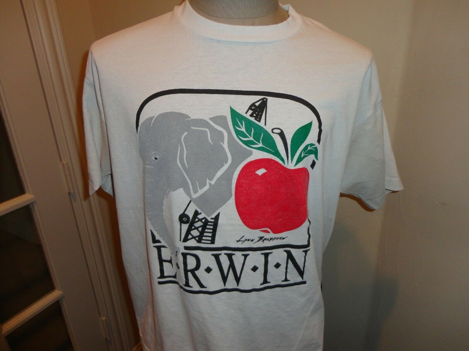 Vtg Screen Stars Best Erwin Elephant Apple Lynn Bradshaw T Shirt Rare