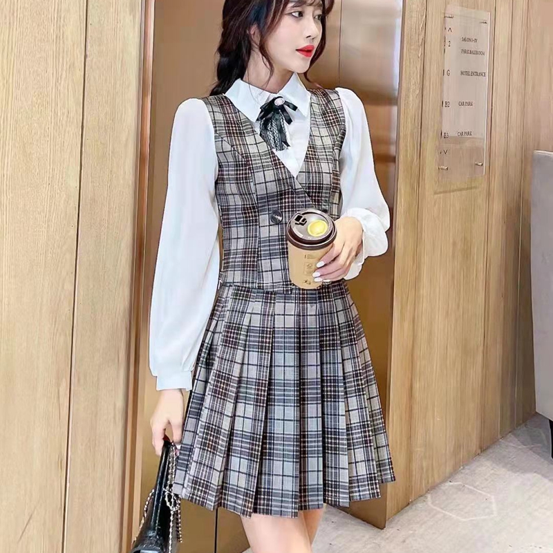 Spring And Autumn Women’s Two-piece College Chiffon Check Long Sleeve Top + High Waist Pleated Skirt Fashion Set alx