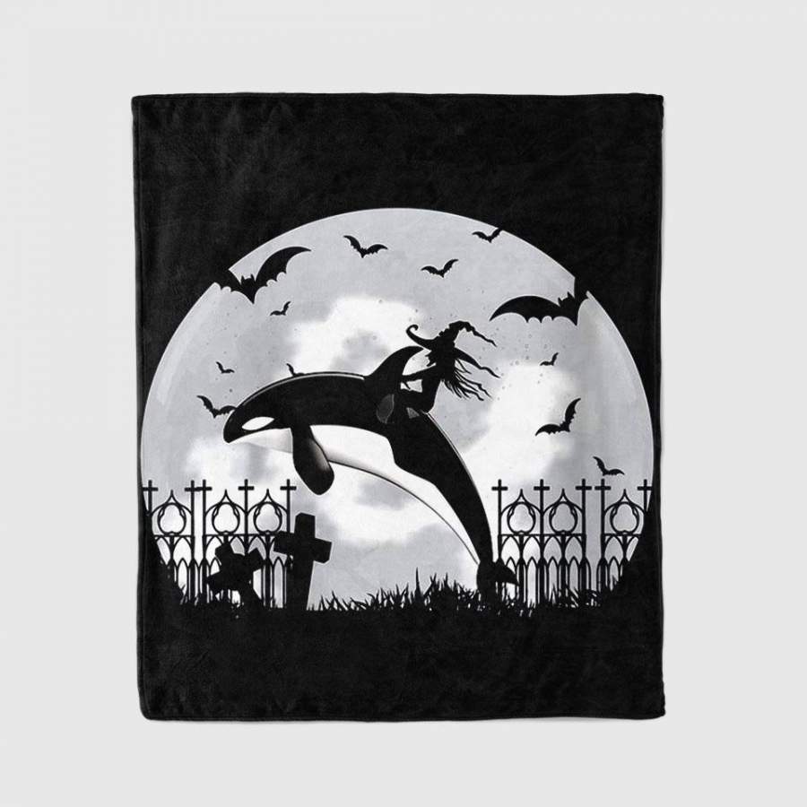 Womens Orca Killer Whale Moonlight Funny Halloween Costume Blanket Personalized Fleece Blanket Halloween Gifts