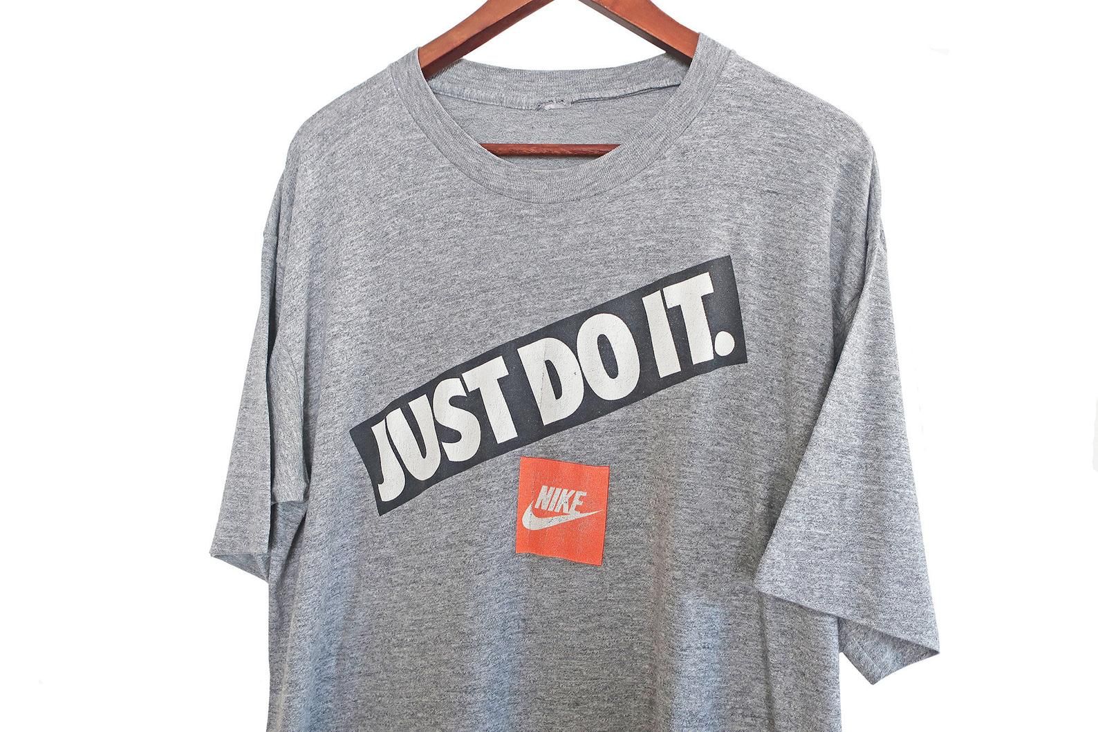 Vintage T Shirt / Vintage Shirt / Just Do It Shirt / 1990S Grey Thin Just Do It Single Stitch Shirt
