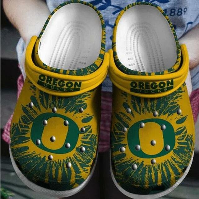 Oregon Ducks Ccaa Football Crocss Crocband Clog Comfortable Water Shoes ...