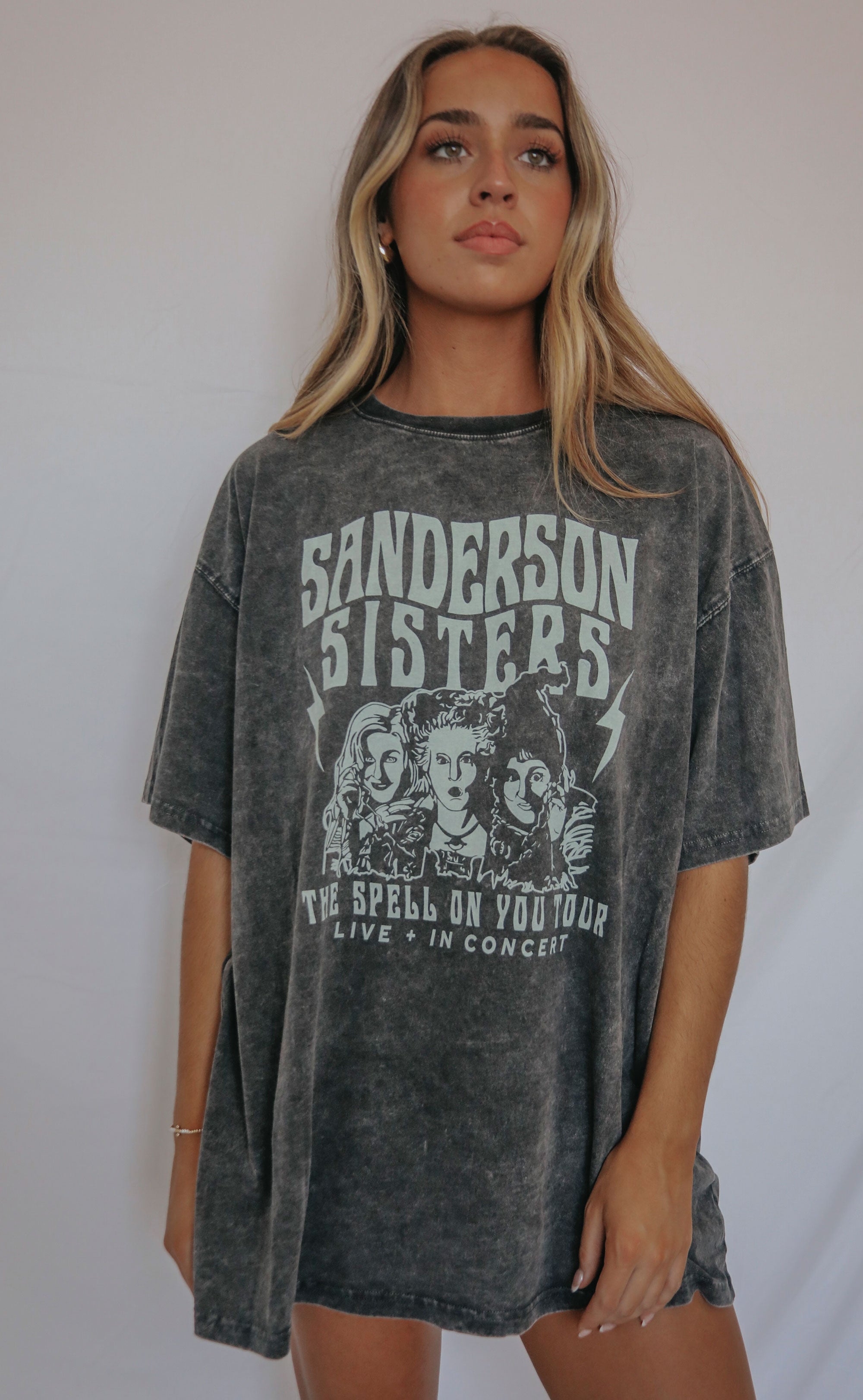 Friday + Saturday: Sanderson Sisters Band T Shirt