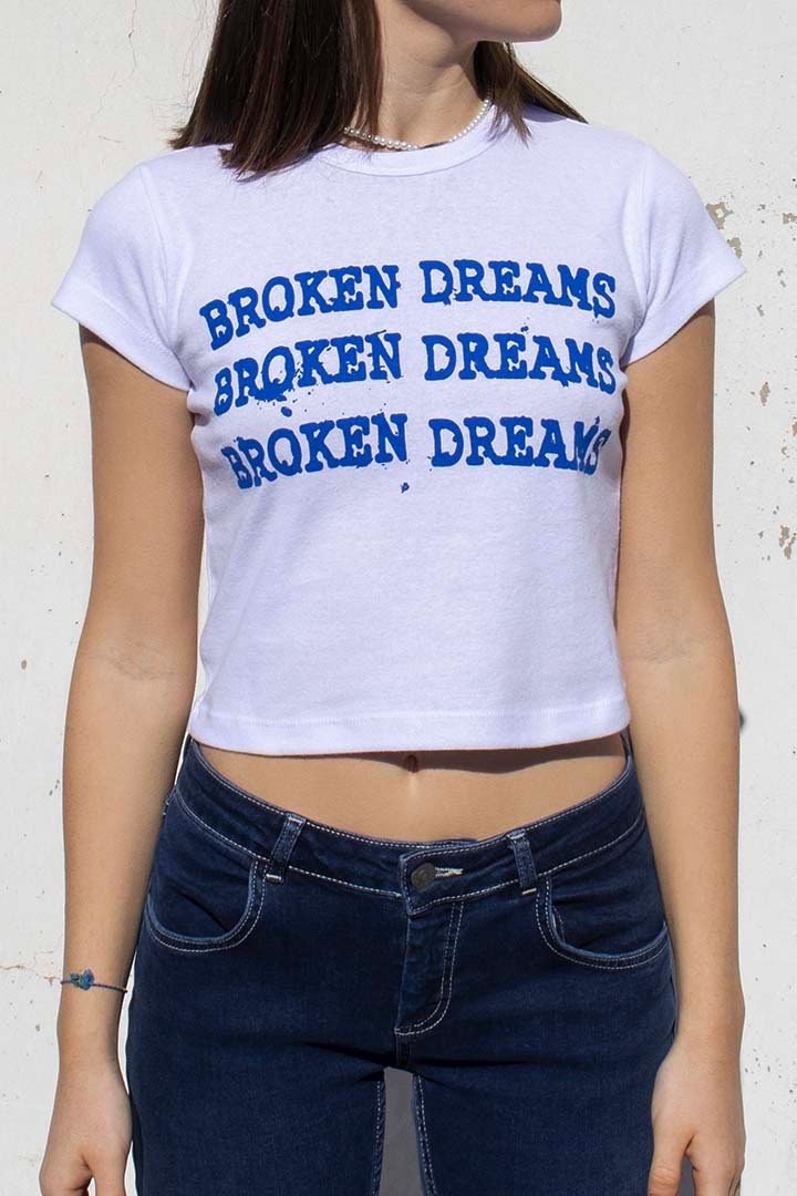 Broken Jeans White Crop Tee, 2000s Streetwear Harajuku E-girl White Crop Top Slim Goth Tee Y2K Gothic Slogan Print Cute Baby Y2K Emo