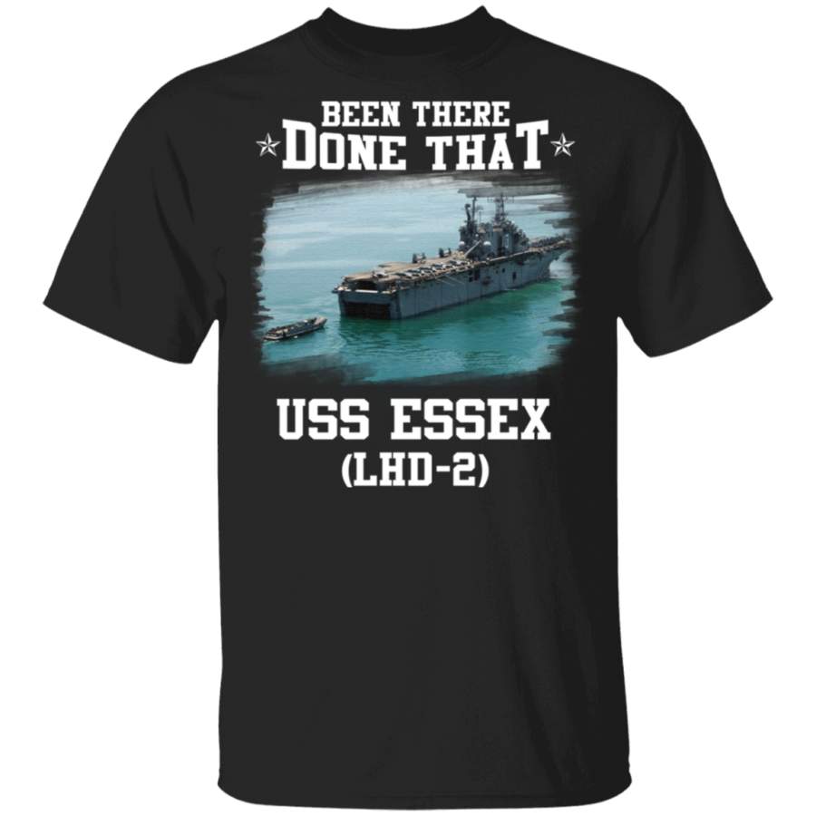 USS Essex LHD-2  Veterans Day Christmas Gift T-Shirt