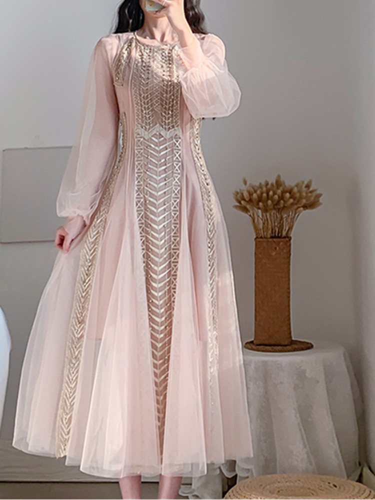 2022 New Spring Runway Luxury Beading Long Dresses Women’s Mesh Embroidery Patchwork Bohemian Holiday Full Sleeve Vestidos alx