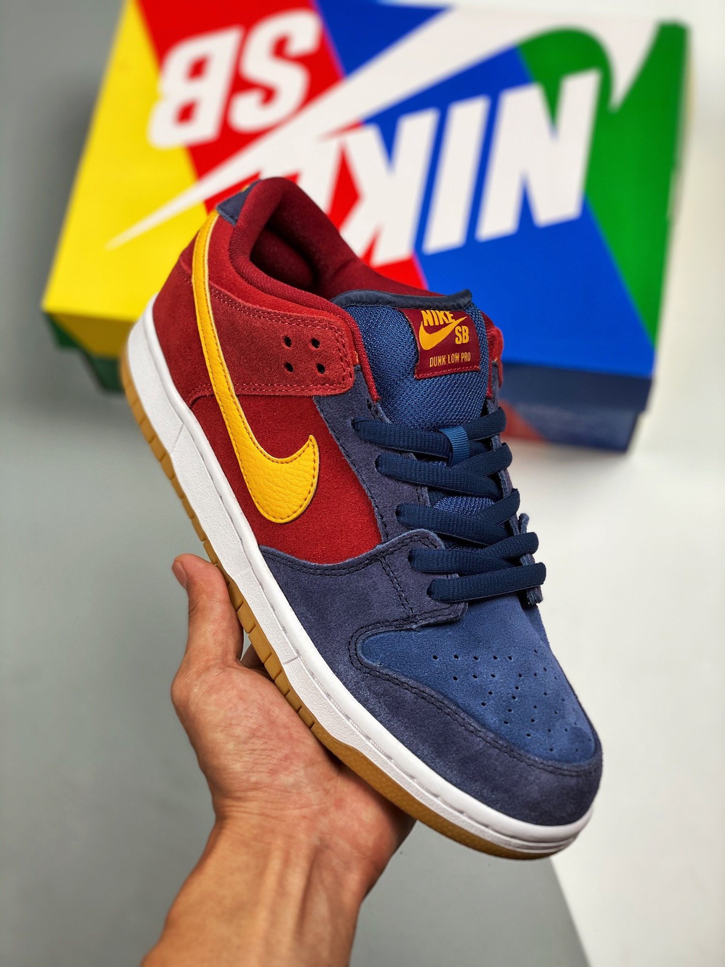 Nike SB Dunk Low Barcelona aka Catalonia 5339128