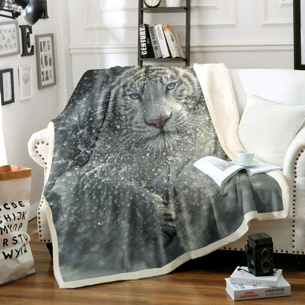 Wet And Wild Tiger Sherpa Fleece Blanket ZS