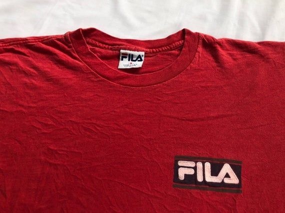 Vintage Fila Shirt Minimal Logo Shirt