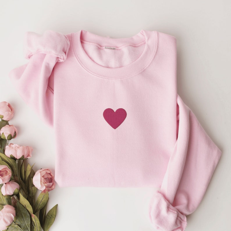 Heart Valentine’S Day Embroidered Sweatshirt 2D Crewneck Sweatshirt All Over Print Sweatshirt For Women Sweatshirt For Men Sws2931