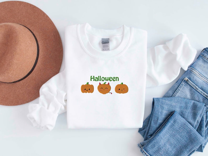 Pumpkins Halloween Embroidered Sweatshirt 2D Crewneck Sweatshirt All Over Print Sweatshirt For Women Sweatshirt For Men Sws4716