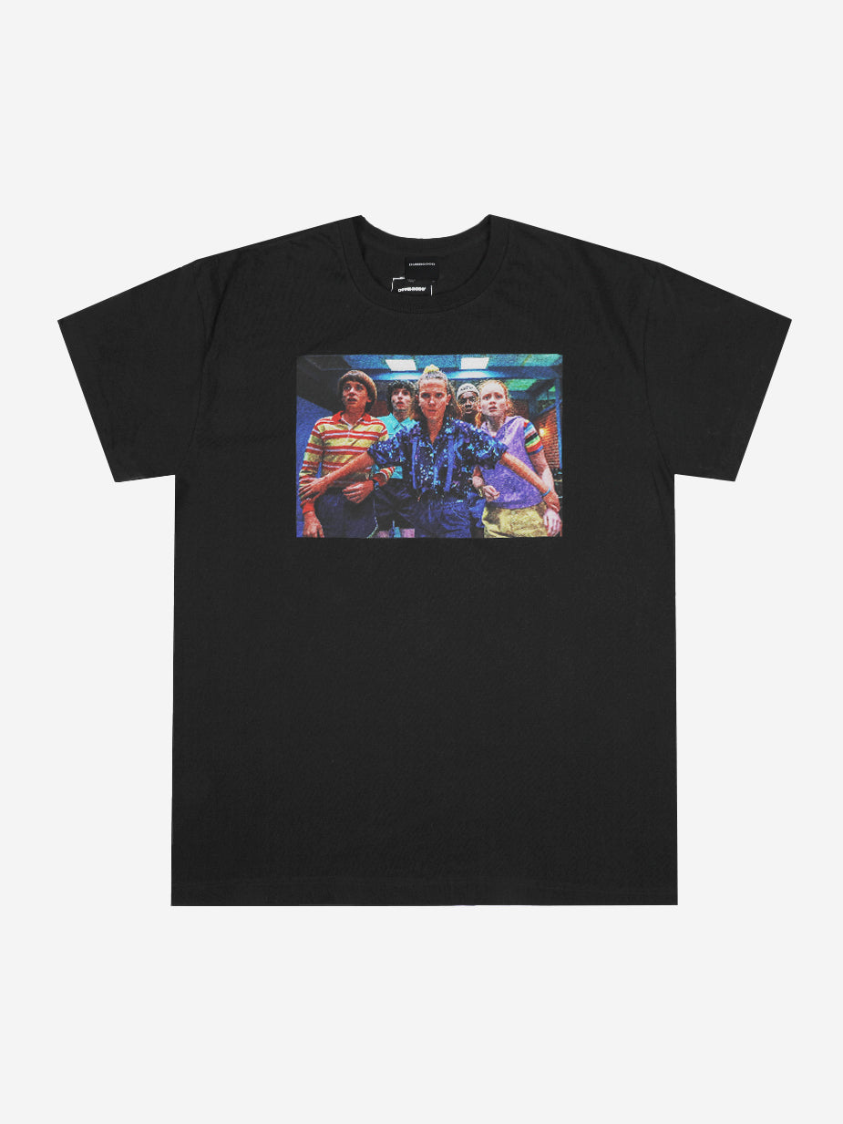 Starcourt Mall Scene Black Tee