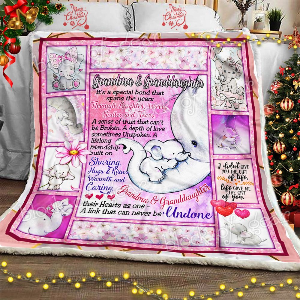 Grandma And Granddaughter Elephant Sofa Throw Blanket