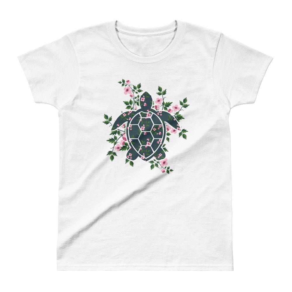 Vintage Flowers Sea Turtle – Women’s T-shirt