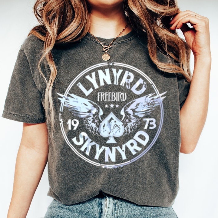 Lynyrd Skynyrd Freebird Shirt, Retro Graphic Tee, Graphic Tees Women, Graphic Tees Vintage, Boho Graphic Tees, 70s Vintage, Lynyrd Skynyrd