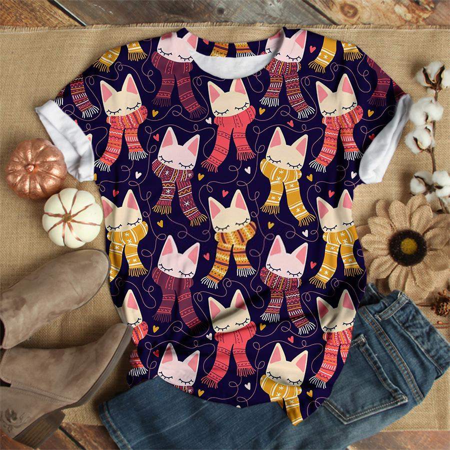 Charming Winterly Kitten On Dark Purple T-shirt