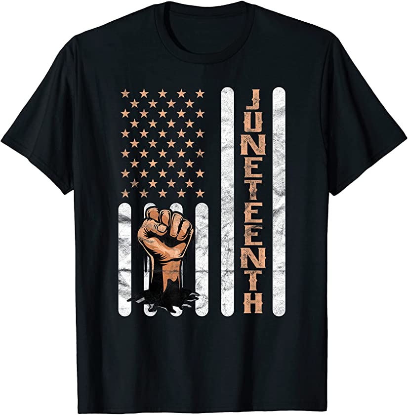 Raised fist American Flag Juneteenth African Strong Afro T-Shirt