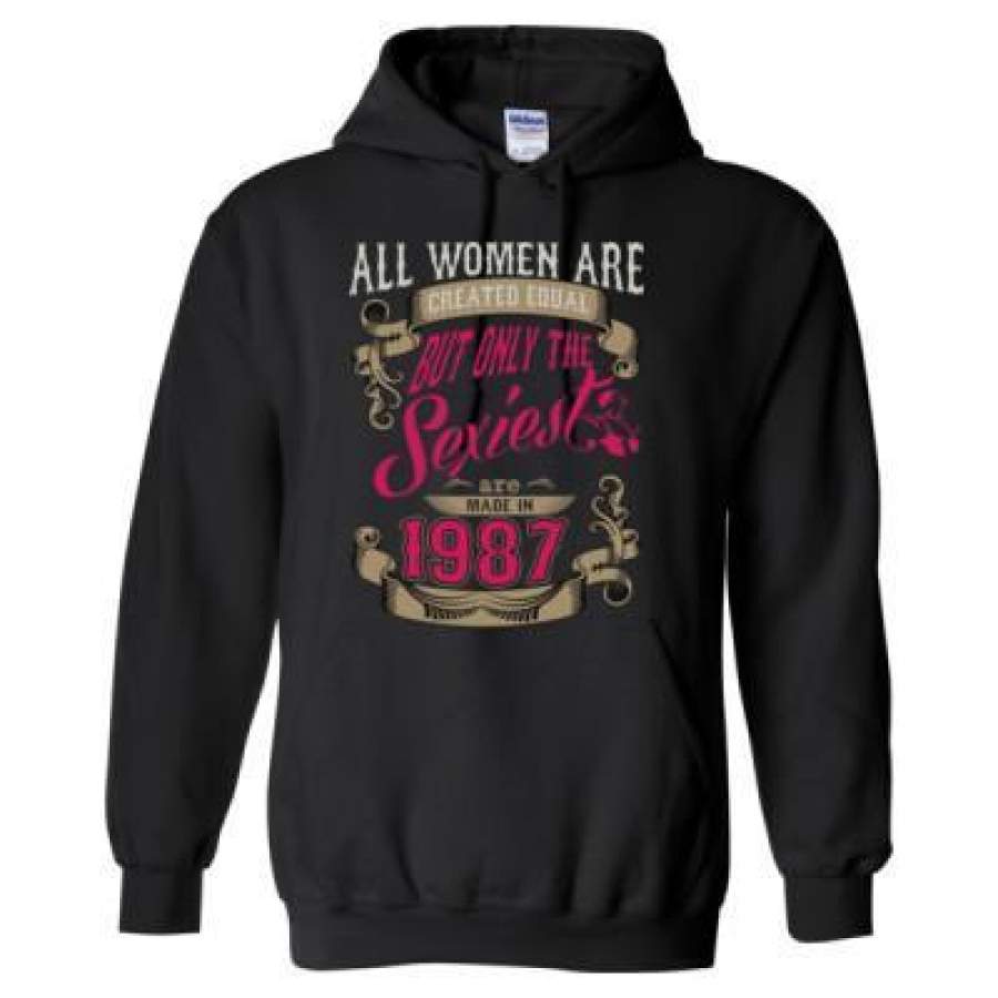 AGR All Women Are Created Equal But Only The Sexiest Are Made In 1987 – Heavy Blend™ Hooded Sweatshirt