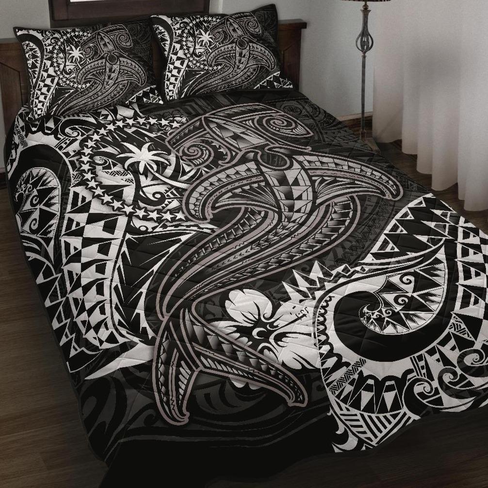 Chuuk Quilt Bed Set – White Shark Polynesian Tattoo – BN18