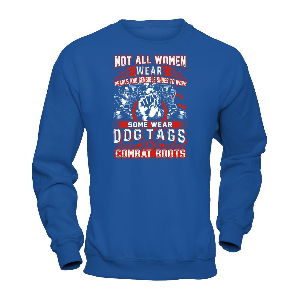 Military T-Shirt ”Veteran – The Woman Vet Wear Dog Tags Ang Combat Boots”