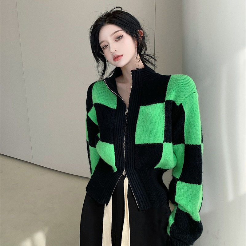 Chessboard grid sweater female autumn and spring loose design sense green top niche zipper knock knit cardigan outer jacket tide alx