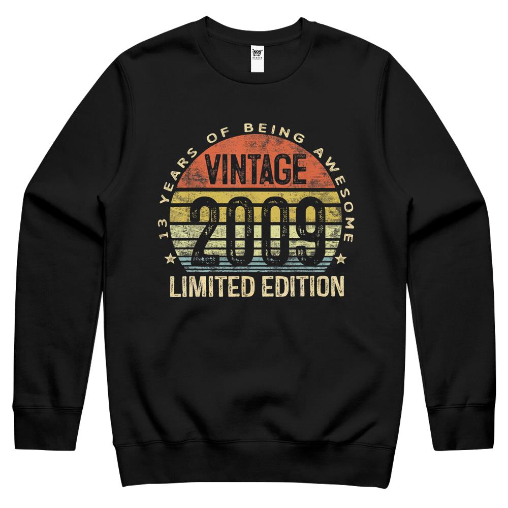 13 Year Old Gifts Vintage 2009 Limited Edition 13Th Birthday Crewneck Sweatshirt