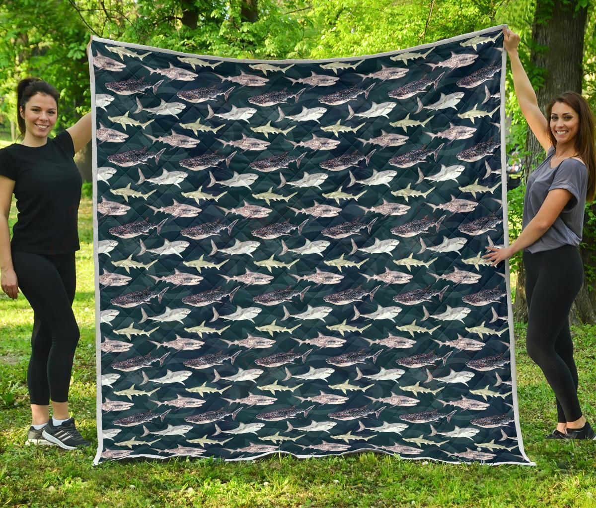 Shark Pattern XL0104407CL Quilt Blanket