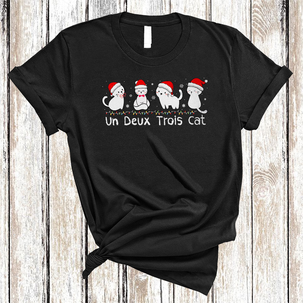 Un Deux Trois Cat Cute Christmas Lights Xmas Santa French Cat Kitten Lover Gifts T-Shirt