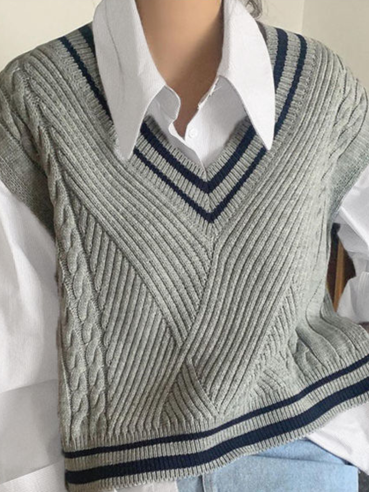 Sweater Vests Women Loose Knitted Crop V-neck Vintage Simple All-match Students BF Soft Harajuku Y2k Fashion New Autumn Chic Ins alx