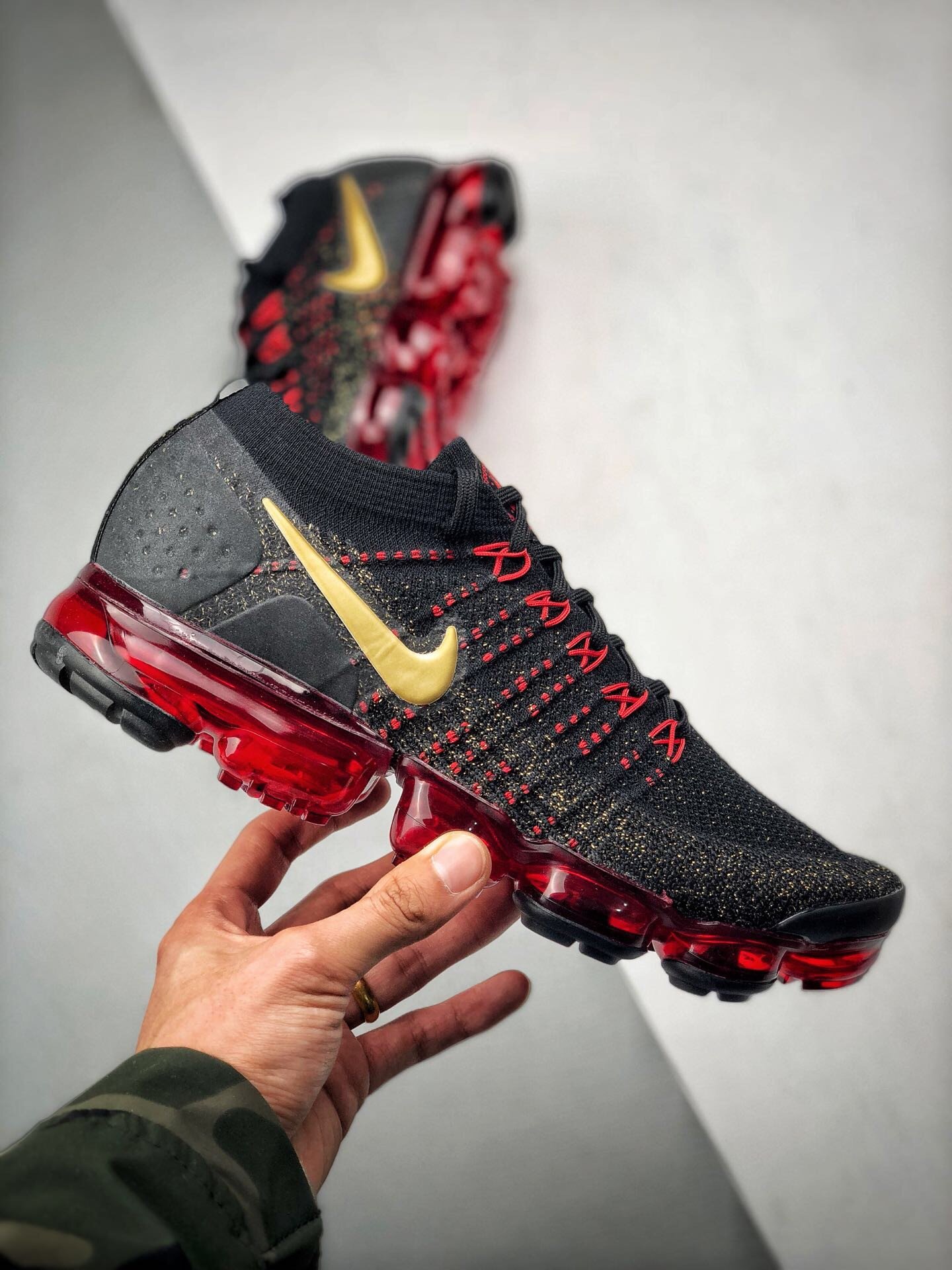 Nike Air VaporMax 2.0 CNY Black Metallic Gold-University Red 602177