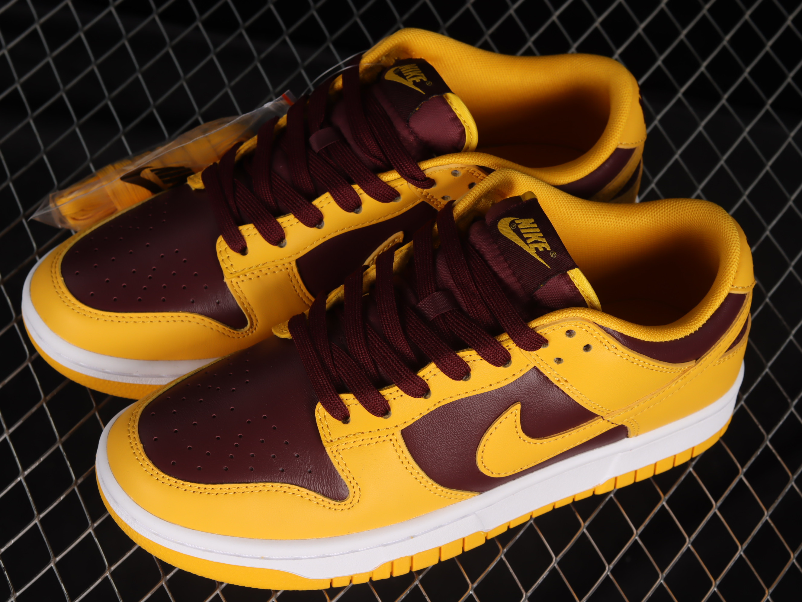 Nike Dunk Low Arizona State Shoes Sneakers SNK876779677