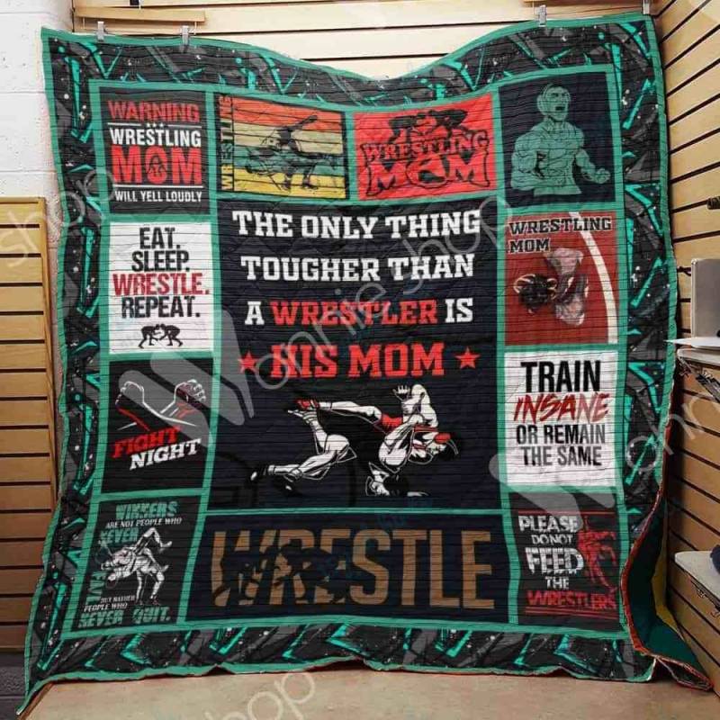 Wrestling Mom M1502 83O35 Blanket