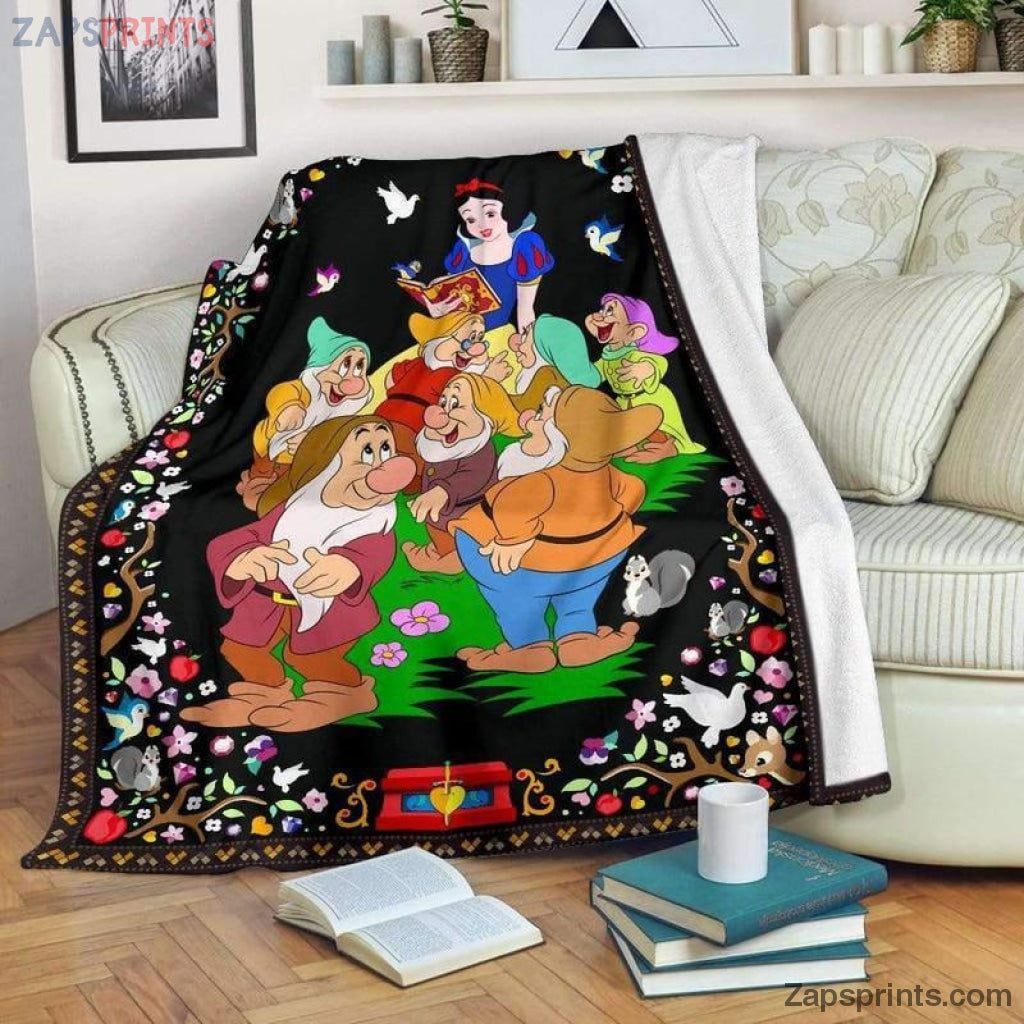 Snow White And 7 Dwarfs Black Blanket