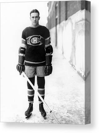 Howie Morenz Poster Montreal Canadiens Canvas Print