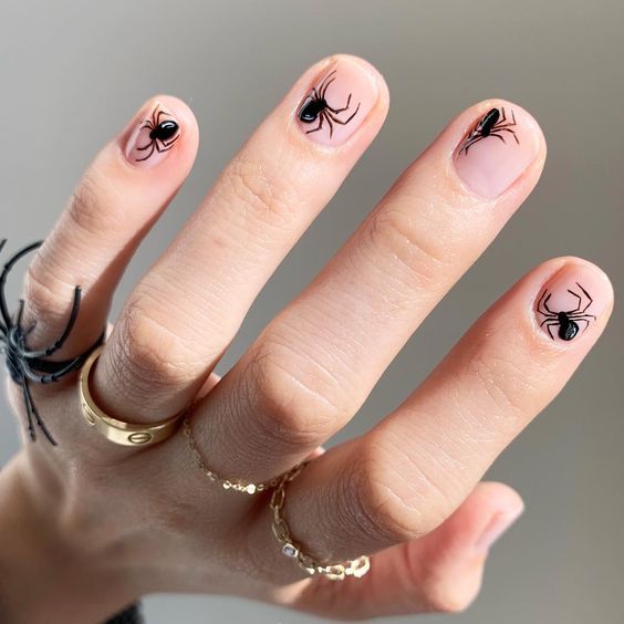 24 Nail Ideas for Fall That Are Far From Basic