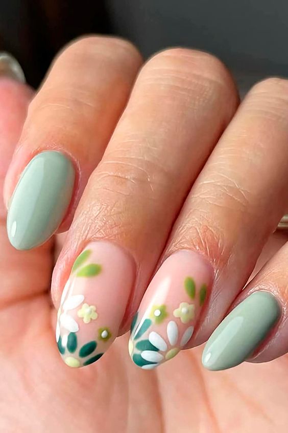 24 Pcs Daisy Press on Nails Short Fake Nails Small Flower False Nails Design Spring Summer Nails