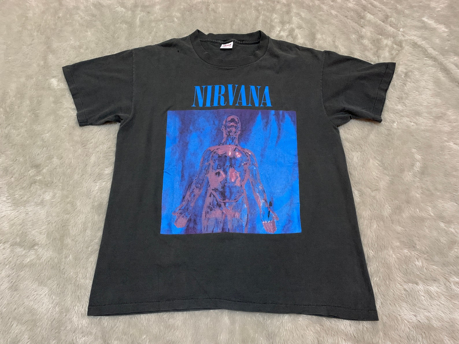 Vintage Tshirt Nirvana 90S Sliver Soundgarden Nirvana Alice In Chains Smashing Pumkins The Cranberies