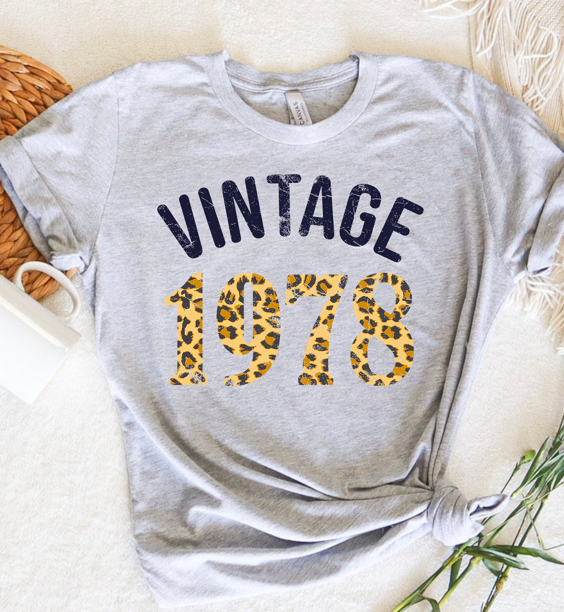 Vintage 1978 Birthday Leopard Pattern Standard/Premium T-Shirt