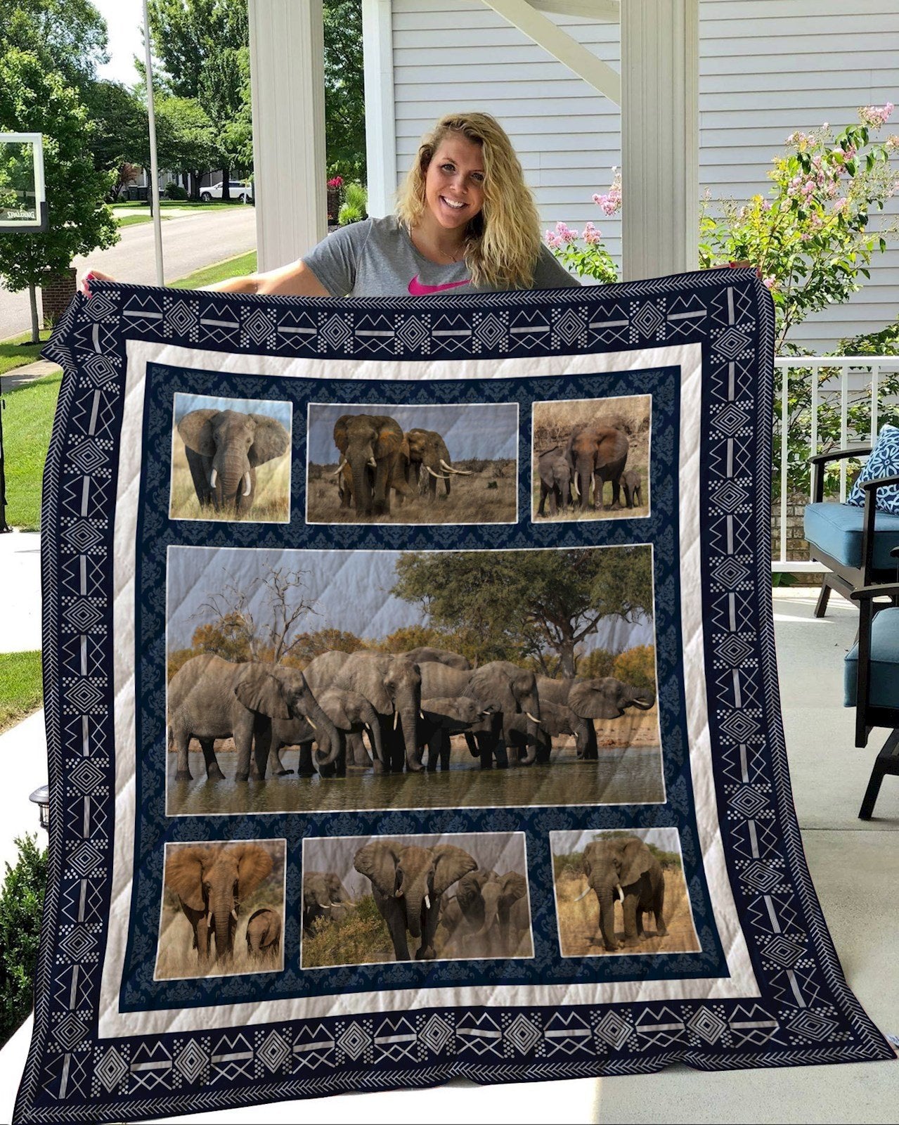 Herd Of Elephants  Elephant Animal  Quilt Blanket