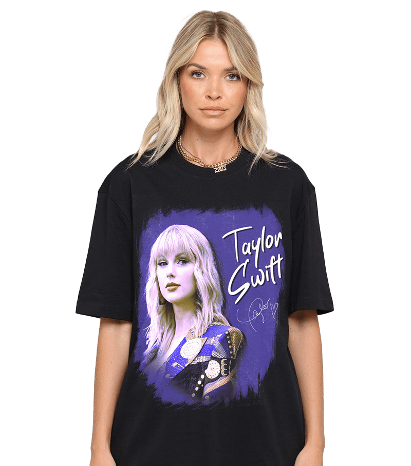 Taylor Swift Swiftie Tee – Black