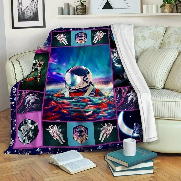 Astronaut Space Pattern Fleece Blanket, Sherpa Blanket, Gift For Wife Gift For Parent, Family Member, Friends Gift, Christmas Gift, Home Decor, Home Living