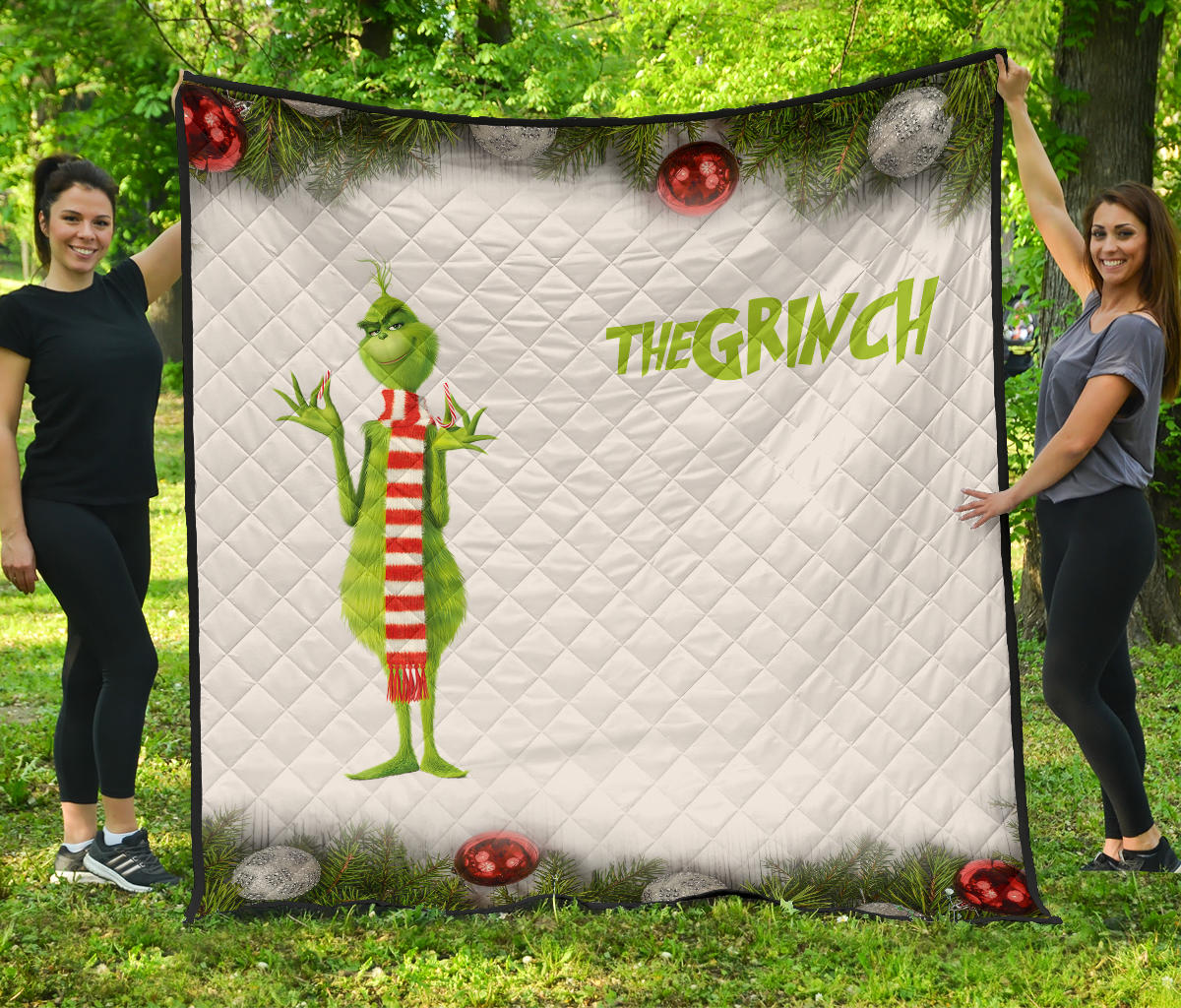 Christmas Premium Quilt | The Grinch Smile Standing Xmas Balls Quilt Blanket