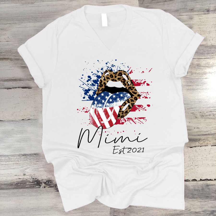 Mimi Est American Flag V-Neck