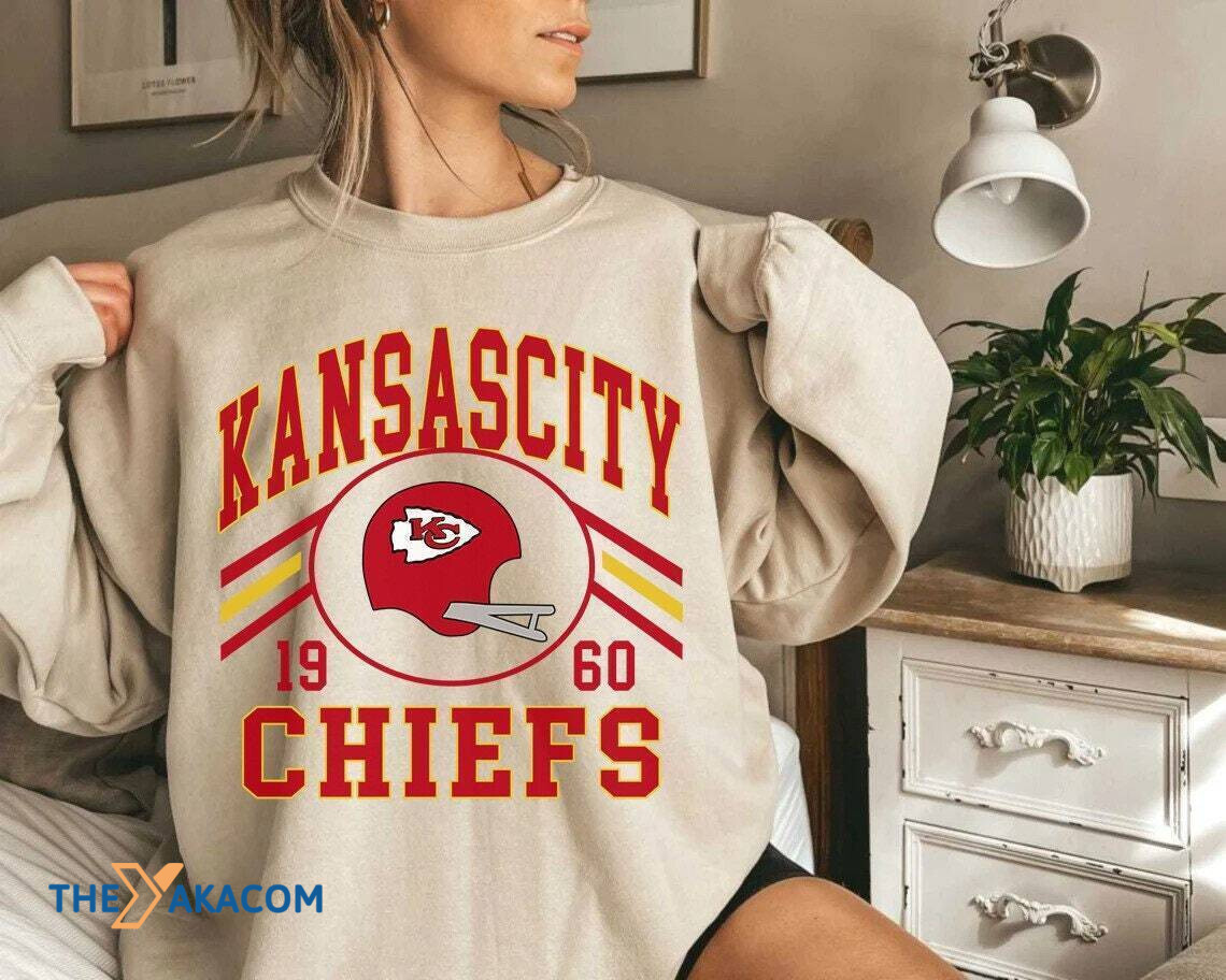 Retro Kansas City Vintage Style Est 1960 Super Bowl Lvii Kc American Football Red Kingdom Sweatshirt Long Sleeve Crewneck Casual Pullover Top