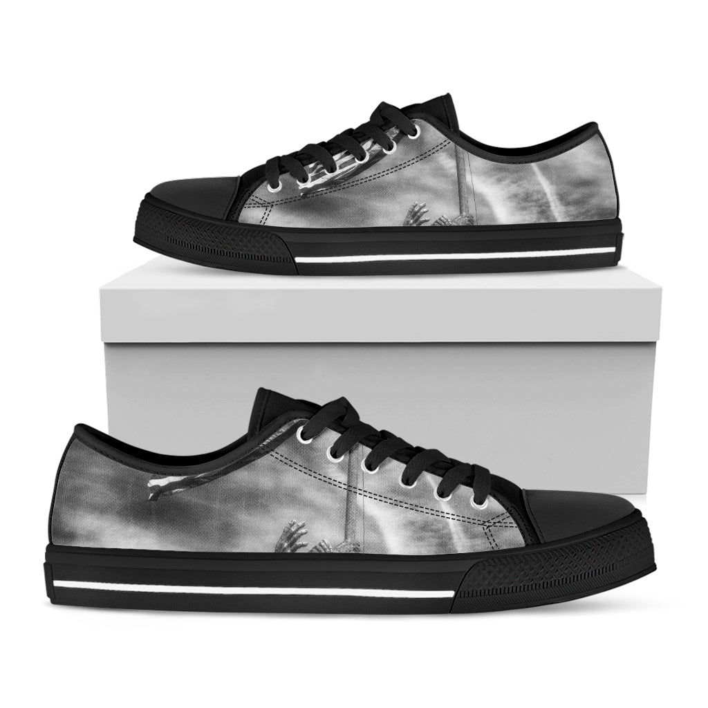 American War Memorial Print Black Low Top Shoes