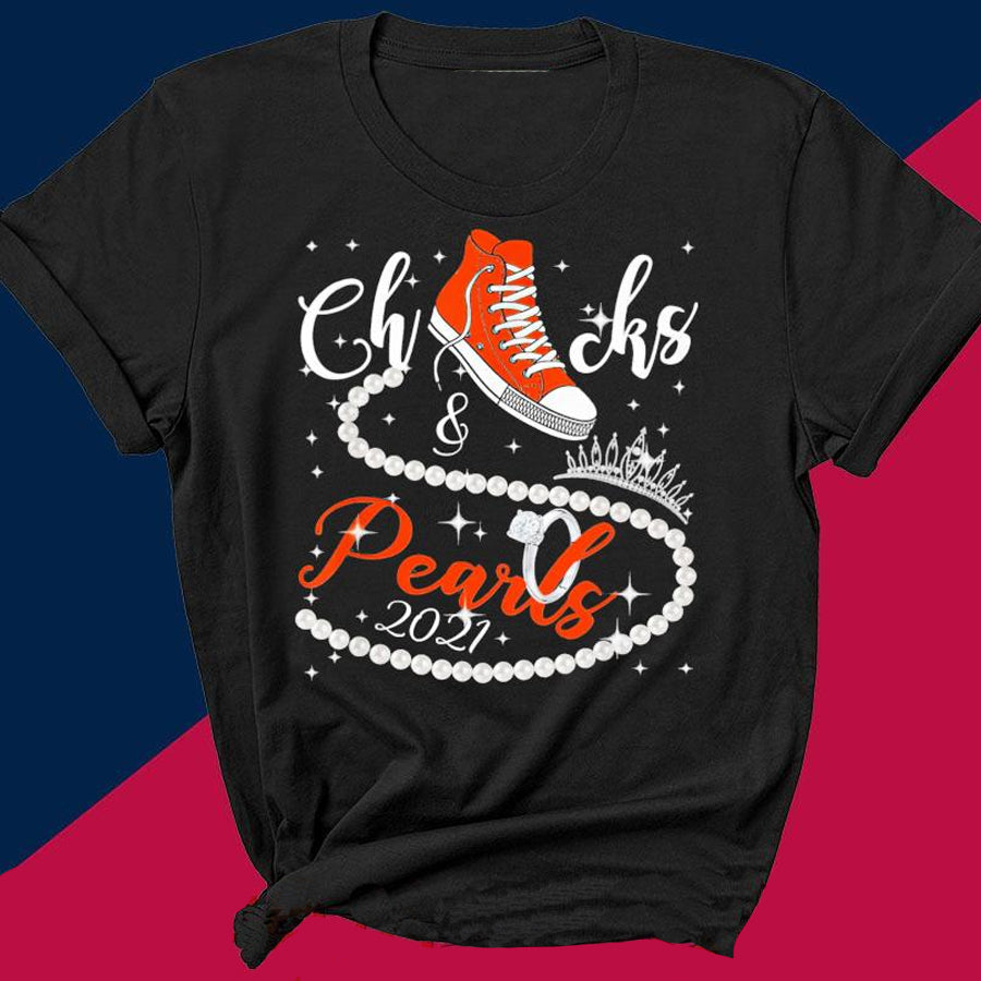 Funny T-Shirt  Chucks And Pearls 2021 New