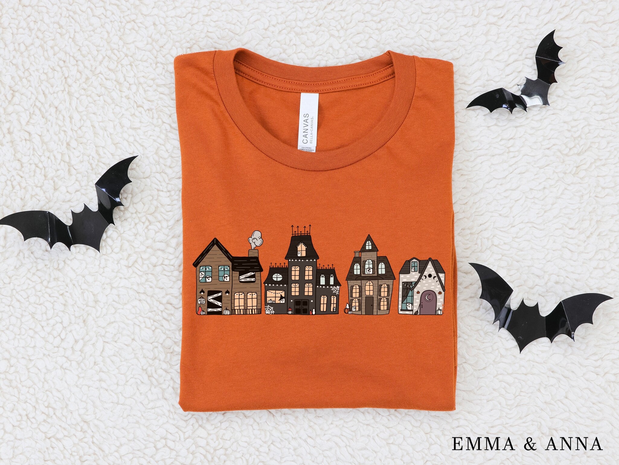 Halloween Shirt, Haunted House Shirt, Spooky Season Shirt, Halloween T-Shirt, Cute Ghost Shirt, Fall Shirts, Pumpkin Shirt It Girl Halloween Costumes