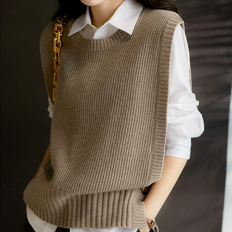 Sweater Vest Women O-neck Solid Autumn Fashionable Button Chic Design Female Leisure Knitwear Preppy Style New Arrival Soft Cozy alx