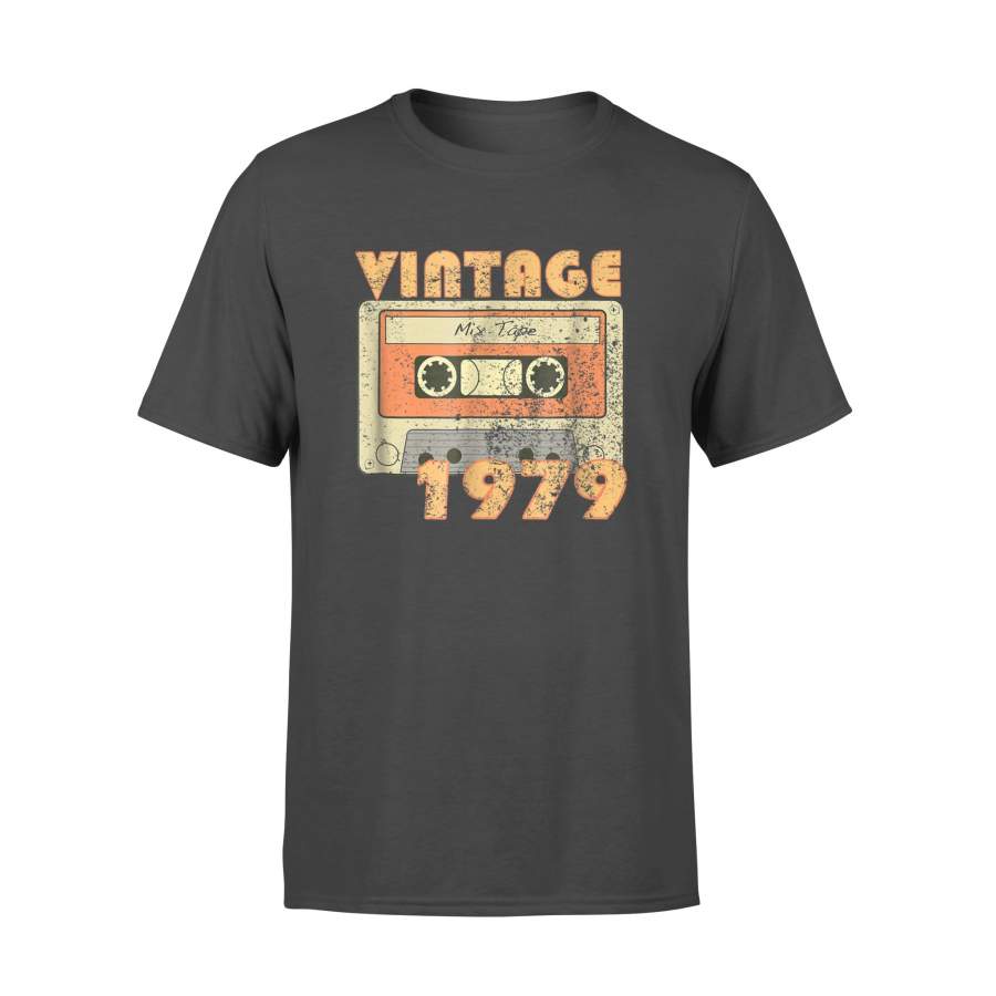 Vintage 1979 T-shirt Distressed 40 Birthday Anniversary – Standard T-shirt