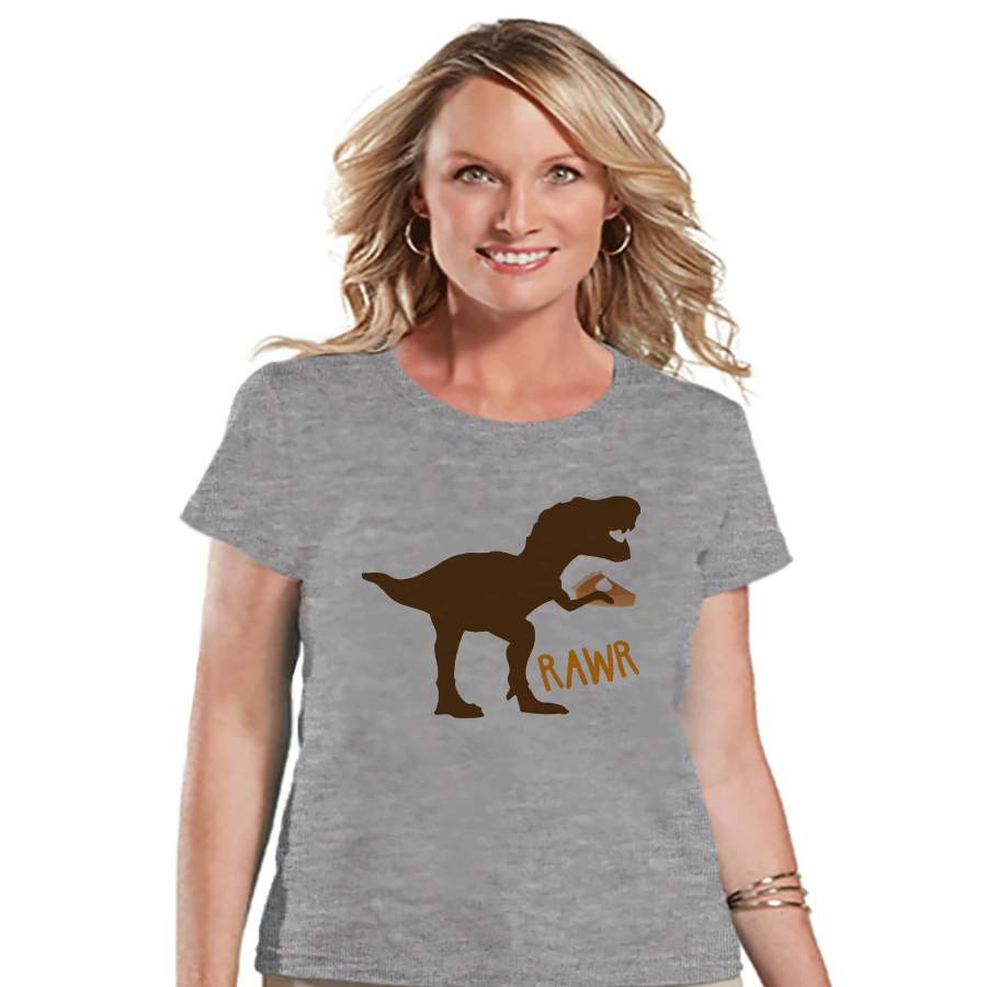 Funny Women’s Thanksgiving Shirt – Dino Pumpkin Pie – Ladies Thanksgiving Dinosaur Happy Thanksgiving Dinner – Grey T-shirt – Fall Dino